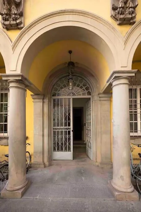 Ginny'S House- Borgo La Croce Luxury Apartment Florence 0*,
